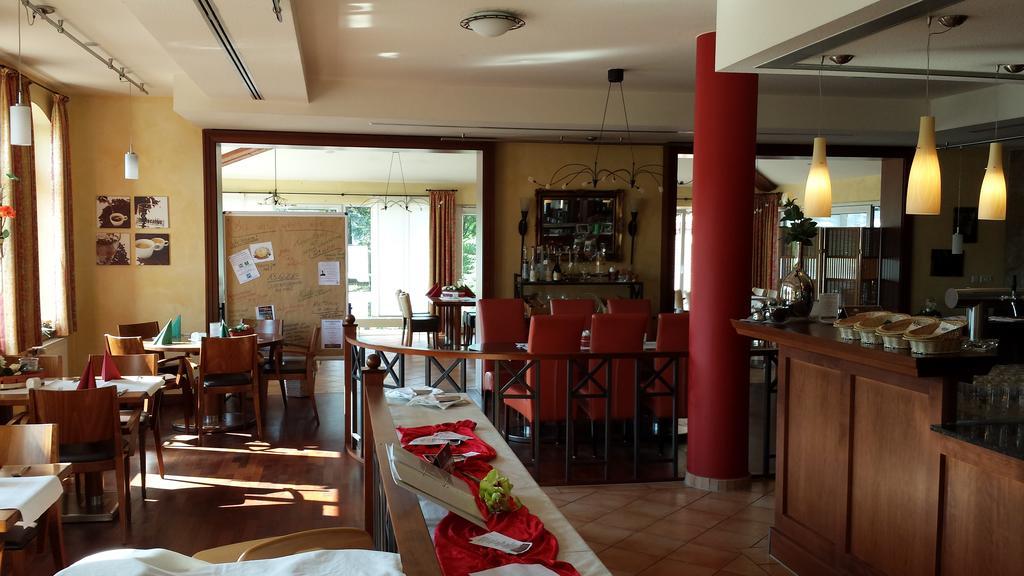 Hotel Restaurant Am Pfauenhof Quakenbrück Zewnętrze zdjęcie