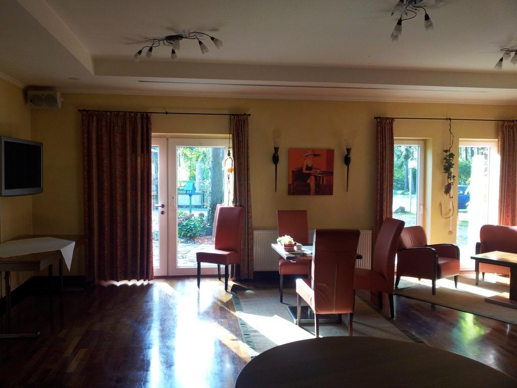 Hotel Restaurant Am Pfauenhof Quakenbrück Zewnętrze zdjęcie